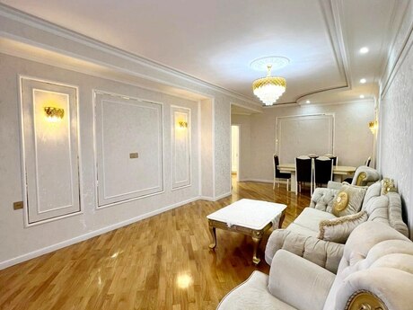 4-room apartment, 135 m², Qara Qarayev: 420 000 ₼ 5