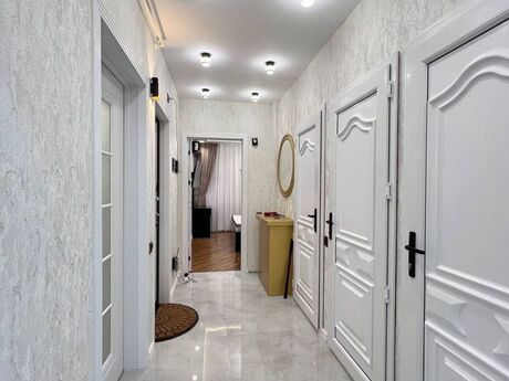 2 otaqlı köhnə tikili - Nəsimi m. - 75 m²