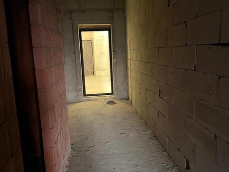 3 otaqlı yeni tikili - 28 May m. - 124.2 m²