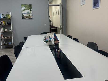 1 otaqlı ofis - İnşaatçılar m. - 30 m²