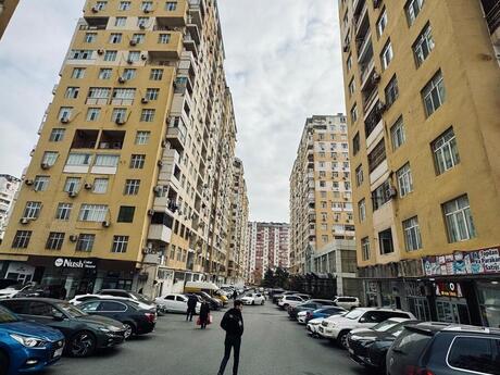 Elan №5844771 - Bakı, Həzi Aslanov m., 4 otaqlı, 160 m², 4/17 mərtəbə