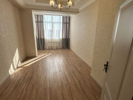 3-комн. новостройка - Сабаильский р. - 85 м²