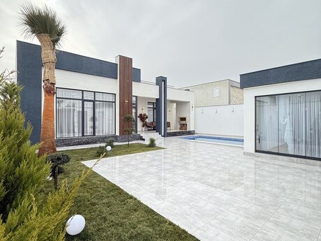 4 otaqlı həyət evi/bağ evi - Mərdəkan q. - 180 m²