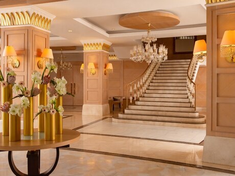 4 otaqlı yeni tikili - Badamdar q. - 350 m²