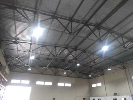 Obyekt - Lökbatan q. - 1200 m²