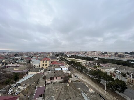 4 otaqlı yeni tikili - Bakıxanov q. - 160 m²