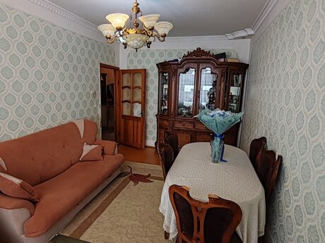 4 otaqlı köhnə tikili - Hövsan q. - 90 m²