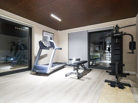 6 otaqlı həyət evi/bağ evi - Mərdəkan q. - 500 m²