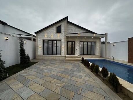 4 otaqlı həyət evi/bağ evi - Şüvəlan q. - 180 m²