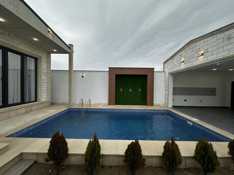 4 otaqlı həyət evi/bağ evi - Şüvəlan q. - 180 m²