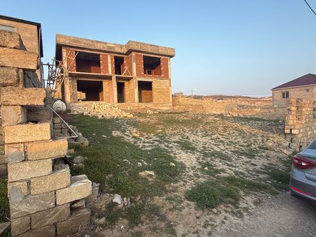 6 otaqlı həyət evi/bağ evi - Badamdar q. - 400 m²