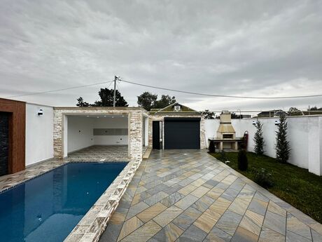 4 otaqlı həyət evi/bağ evi - Şüvəlan q. - 160 m²