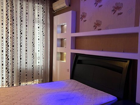 Elan №5845698 - Bakı, Nəriman Nərimanov m., 3 otaqlı, 120 m², 8/12 mərtəbə