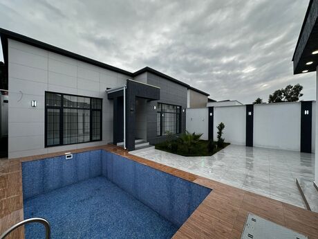 4 otaqlı həyət evi/bağ evi - Mərdəkan q. - 160 m²