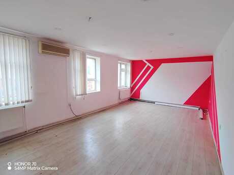 10 otaqlı ofis - Nərimanov r. - 400 m²
