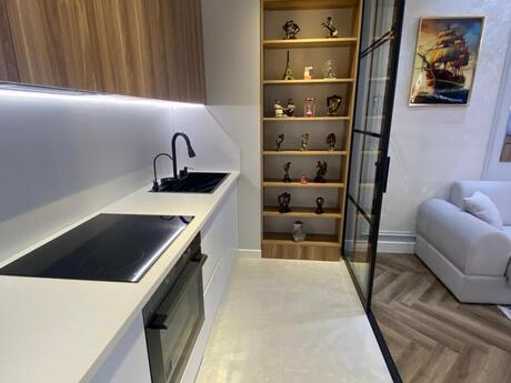 2 otaqlı yeni tikili - Şah İsmayıl Xətai m. - 68 m²