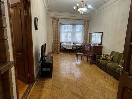 3-комнатная квартира, 70 м², İçəri Şəhər: 255 000 ₼ 5