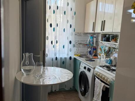 3 otaqlı köhnə tikili - Nərimanov r. - 80 m²