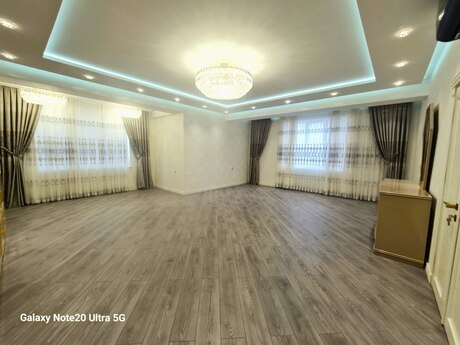 4 otaqlı yeni tikili - Qara Qarayev m. - 186 m²