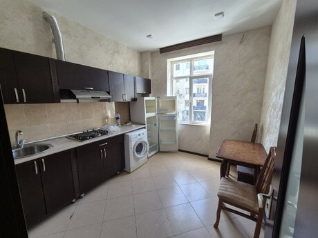2-room apartment for rent, 61 m², Şah İsmayıl Xətai: 720 ₼/mo 4