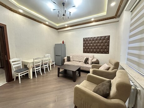 Объявление №5833726 - Баку, пос. Аг шехер, 2-комн., 55 м², 2/7 этаж