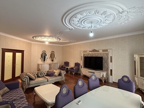 5 otaqlı yeni tikili - 28 May m. - 250 m²