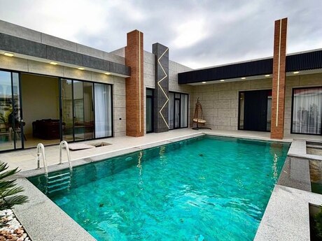 5 otaqlı həyət evi/bağ evi - Mərdəkan q. - 250 m²