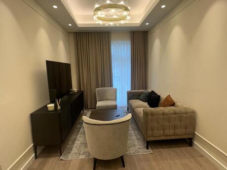 Elan №5846798 - Bakı, Ağ şəhər q., 3 otaqlı, 105 m², 3/5 mərtəbə