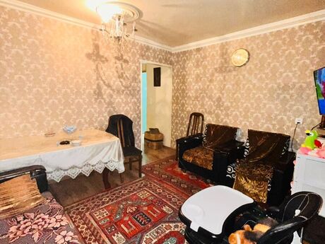 2 otaqlı köhnə tikili - Suraxanı q. - 55 m²