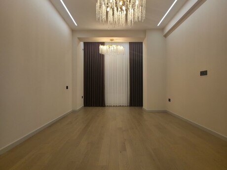 Объявление №5832229 - Баку, м. Элмляр Академиясы, 2-комн., 68 м², 3/17 этаж