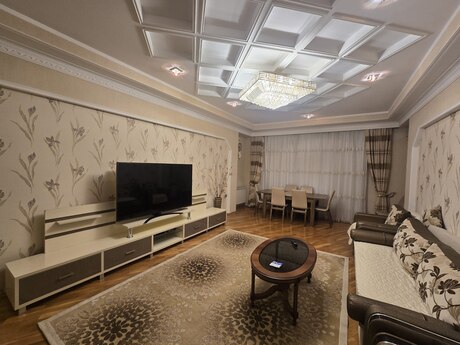4 otaqlı yeni tikili - Sumqayıt - 163 m²