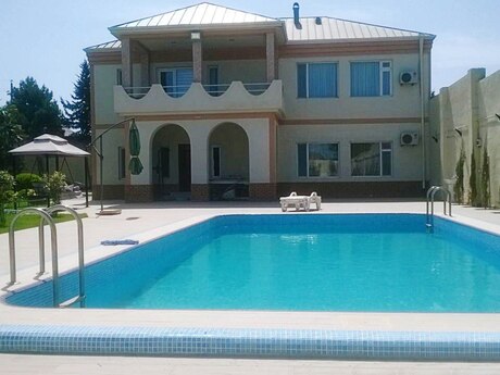 5-комн. дом/дача - пос. Мардакан - 450 м²