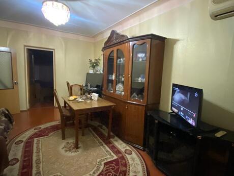 3-комнатная квартира, 70 м², Elmlər Akademiyası: 210 000 ₼ 4