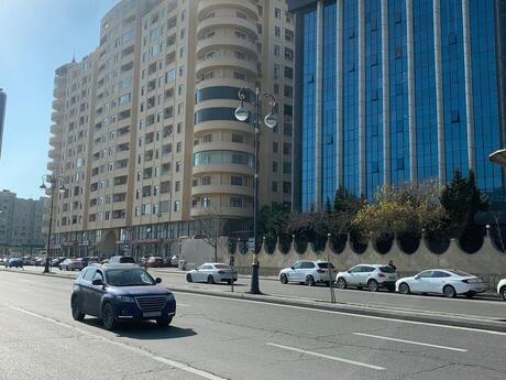 4 otaqlı yeni tikili - Elmlər Akademiyası m. - 237 m²