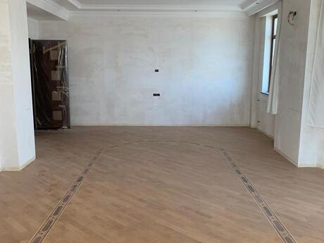 4 otaqlı yeni tikili - Elmlər Akademiyası m. - 237 m²