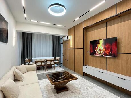 Elan №5848567 - Bakı, Şah İsmayıl Xətai m., 2 otaqlı, 66 m², 15/18 mərtəbə