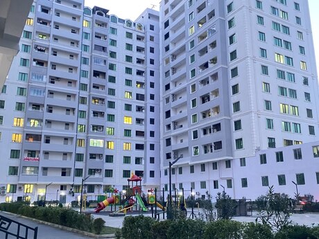 4 otaqlı yeni tikili - Nəsimi r. - 174 m²