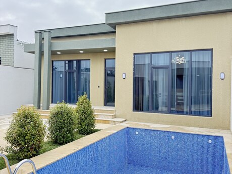 4 otaqlı həyət evi/bağ evi - Şüvəlan q. - 155 m²