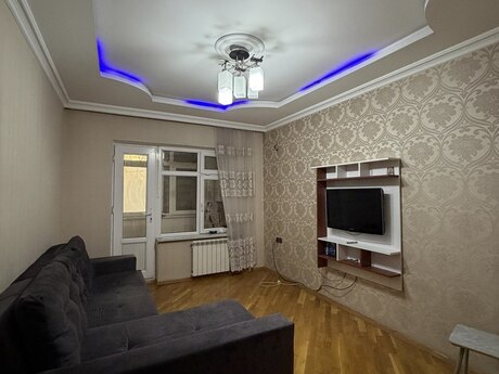 3 otaqlı köhnə tikili - Bakıxanov q. - 90 m²