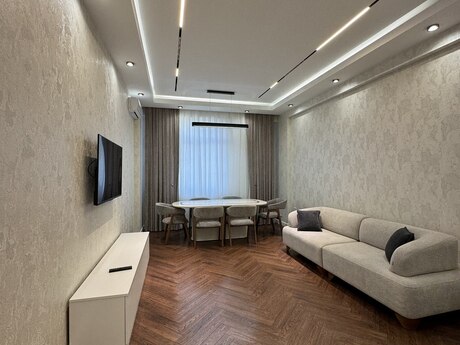 2 otaqlı yeni tikili - Elmlər Akademiyası m. - 86 m²