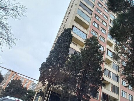 Elan №5849300 - Bakı, 20 Yanvar m., 3 otaqlı, 141 m², 2/18 mərtəbə