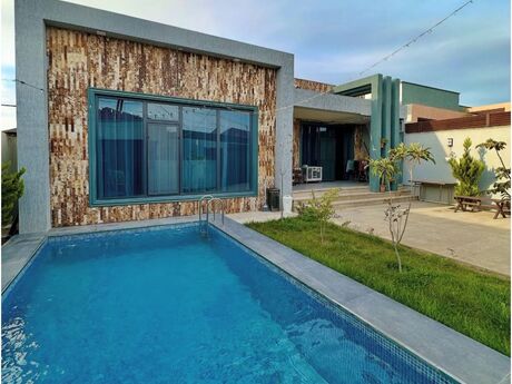 4 otaqlı həyət evi/bağ evi - Mərdəkan q. - 170 m²