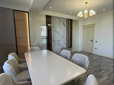 3 otaqlı yeni tikili - 7-ci mikrorayon q. - 101 m²