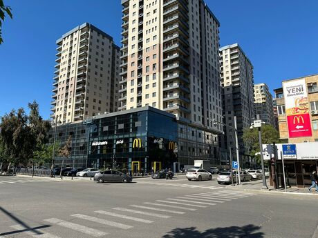 Elan №5851328 - Bakı, Nəsimi r., 4 otaqlı, 195 m², 14/20 mərtəbə
