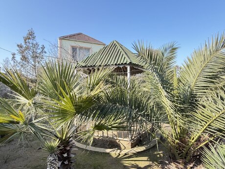 3 otaqlı həyət evi/bağ evi - Mərdəkan q. - 120 m²