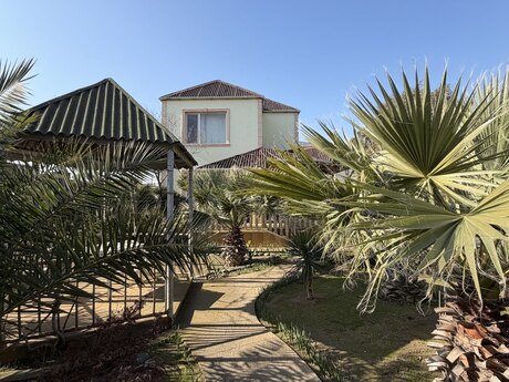 3 otaqlı həyət evi/bağ evi - Mərdəkan q. - 120 m²
