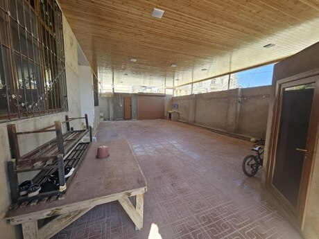 3 otaqlı həyət evi/bağ evi - Badamdar q. - 156 m²
