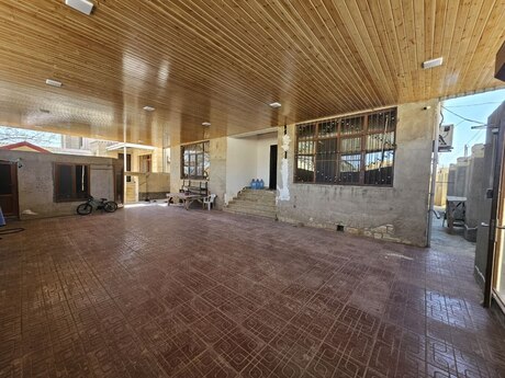 3 otaqlı həyət evi/bağ evi - Badamdar q. - 156 m²