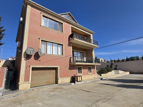4 otaqlı həyət evi/bağ evi - Badamdar q. - 500 m²