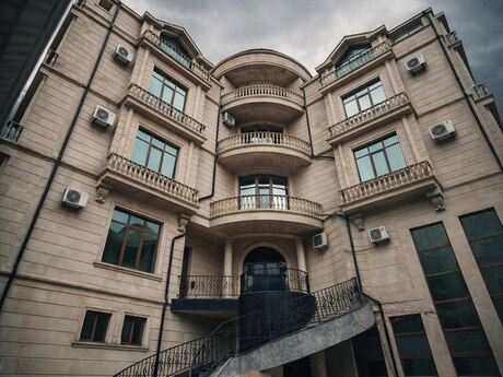 Объявление №5850717 - Баку, Наримановский  р., 13-комн., 1000 м²